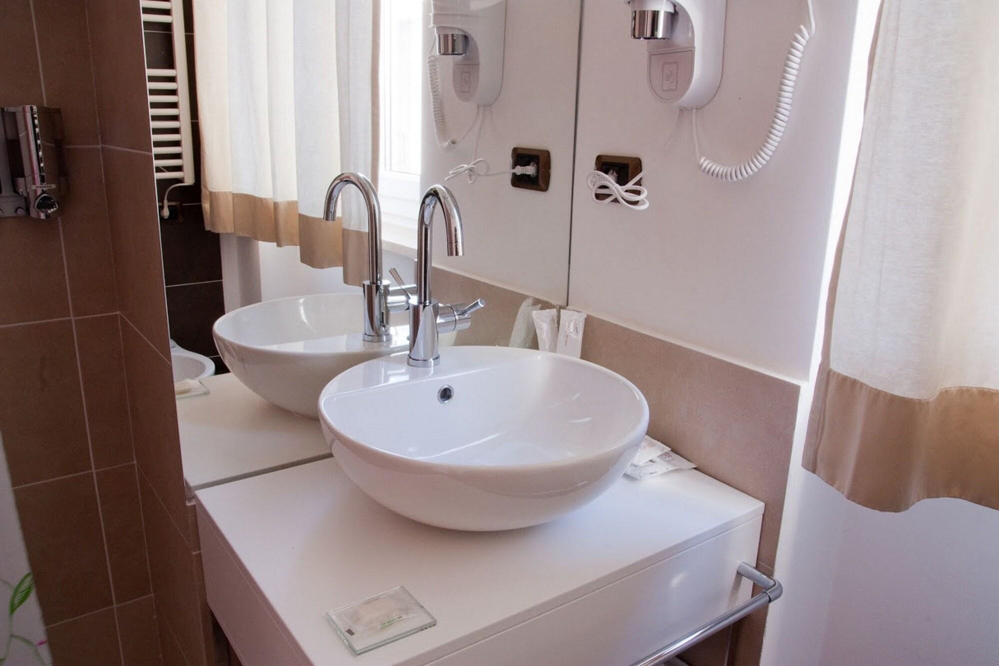 Roma Resort Trevi Ngoại thất bức ảnh